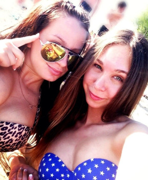 DUO with Lisa and Alisia - escort review from Turkey